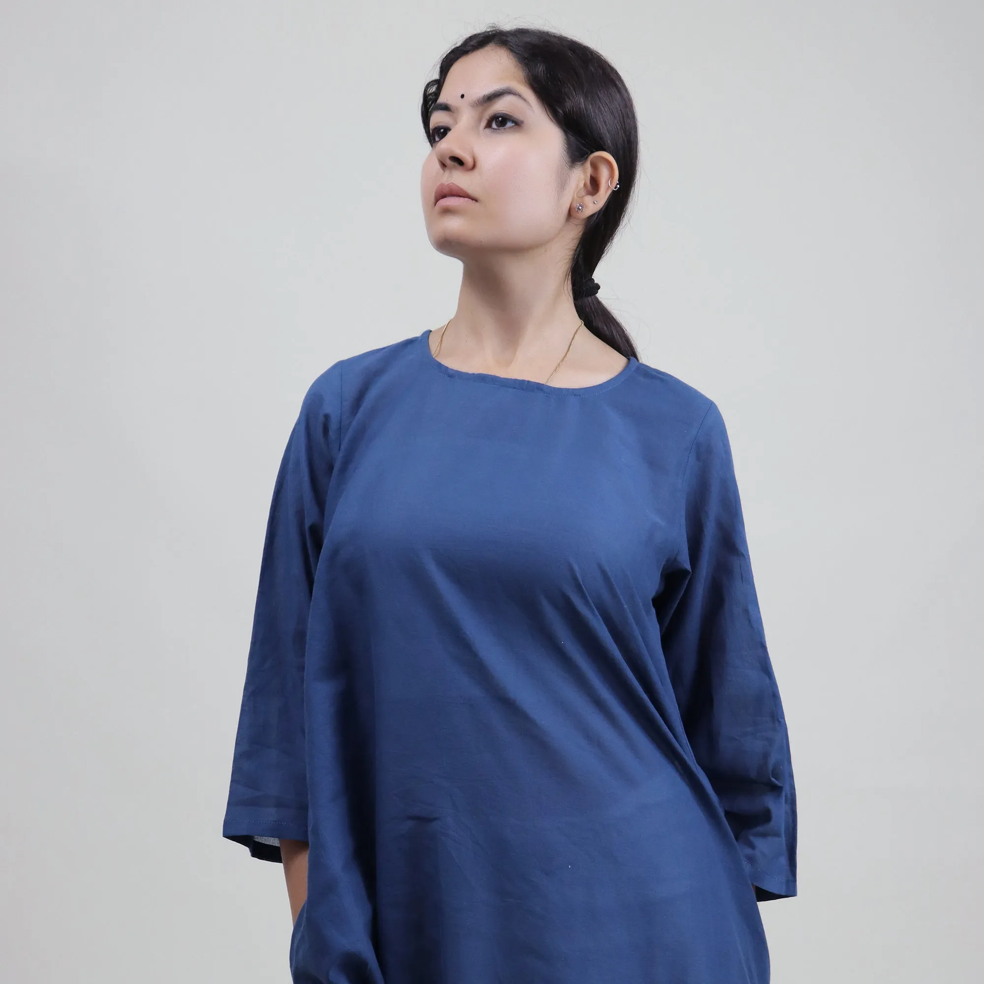 Blue Solid Round Neck Women Cotton Kaftan