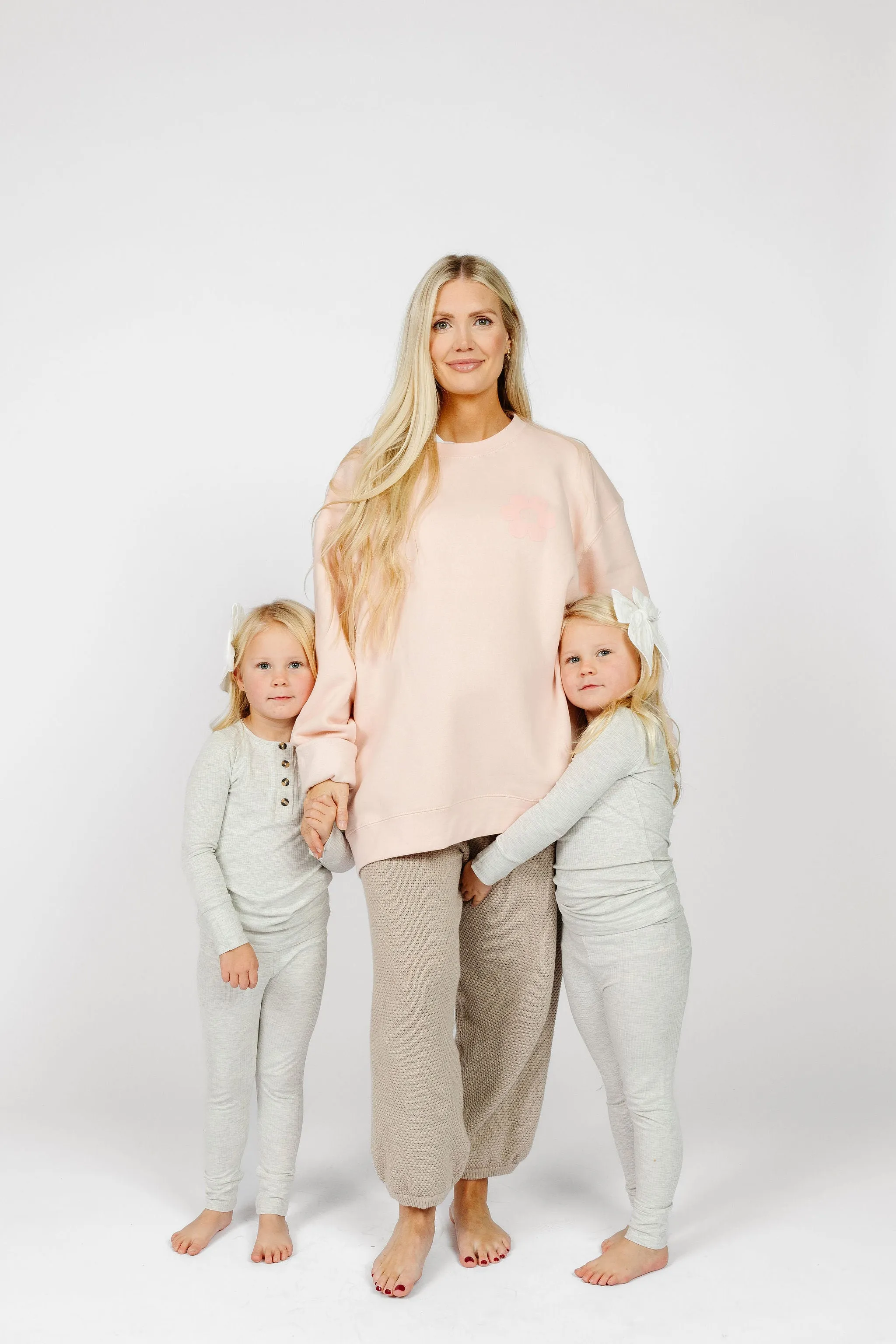 Nice Mom Crew | Pale Pink